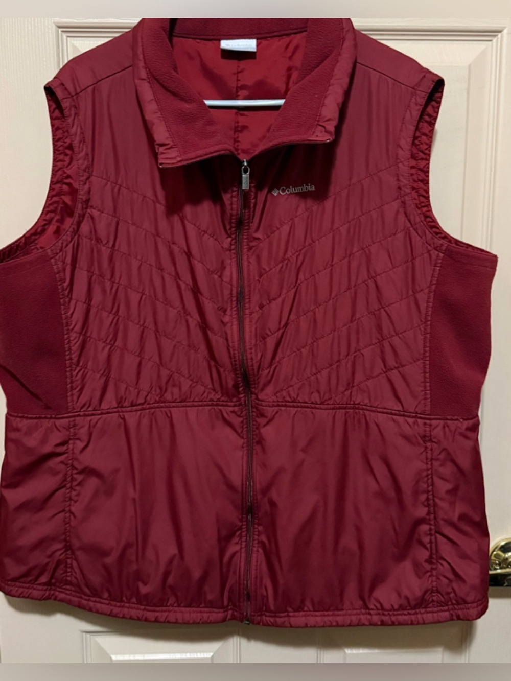 Columbia women’s Vest Mix It Around Vest